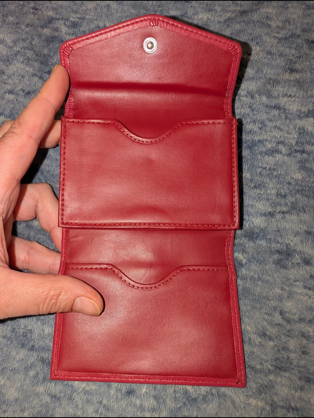 Buxton Red Card Holder Wallet with Contrast Stitching